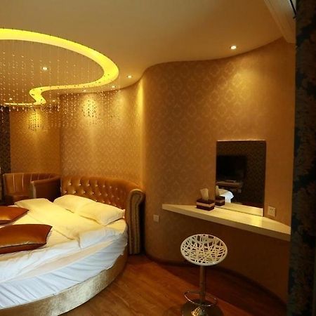 Yawei Apartment Hotel 昆明 外观 照片
