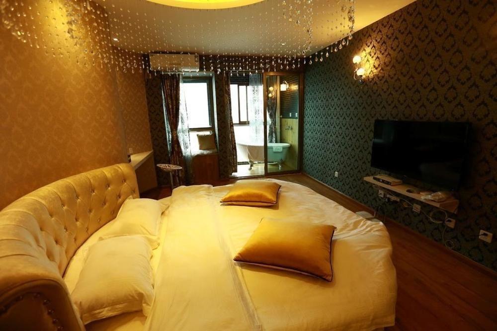 Yawei Apartment Hotel 昆明 外观 照片