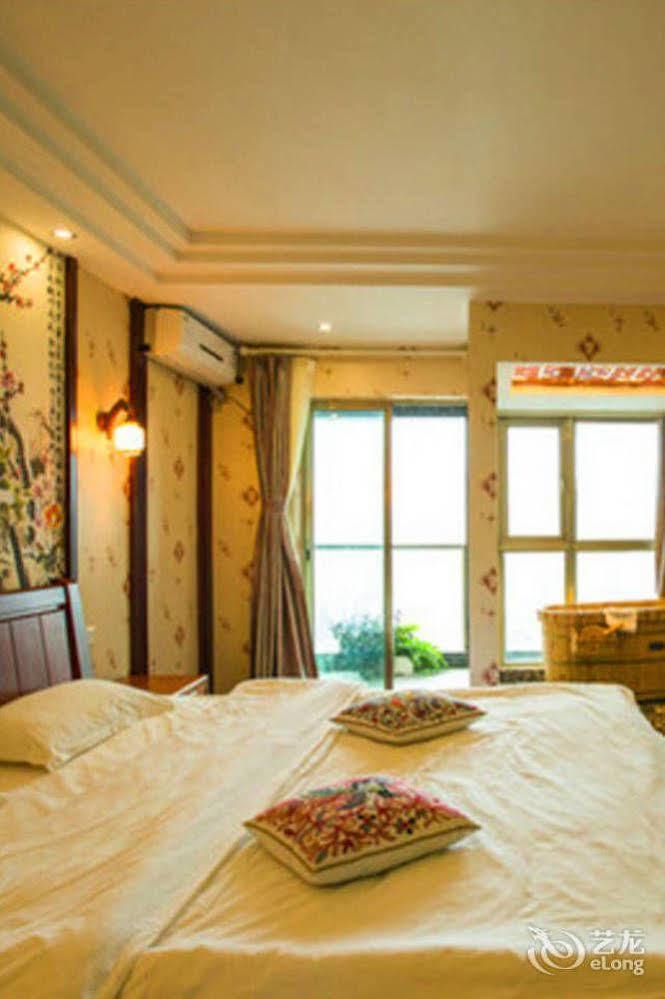 Yawei Apartment Hotel 昆明 外观 照片
