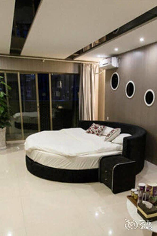 Yawei Apartment Hotel 昆明 外观 照片